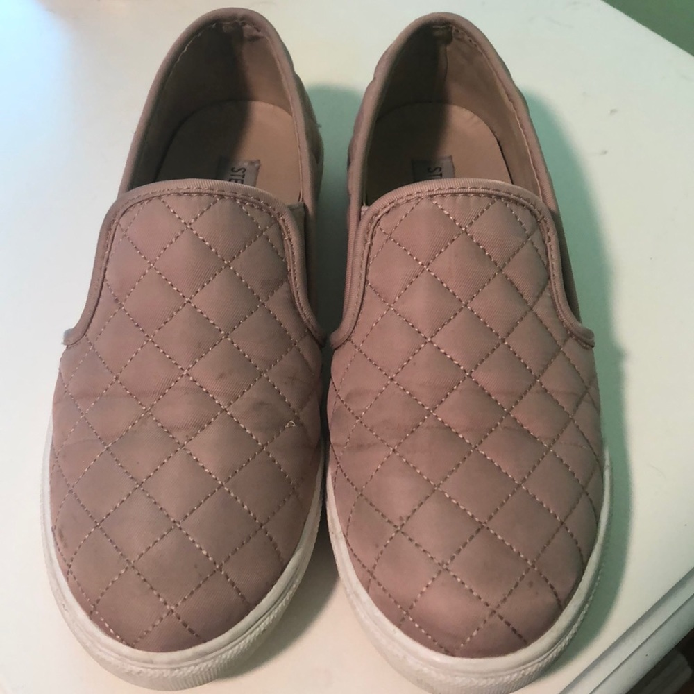 Light pink Steve maddens